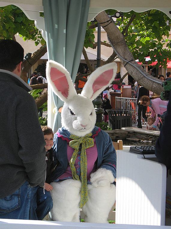 Awkward Easter Photos - Barnorama