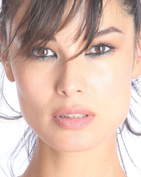 Berenice Marlohe Pictures