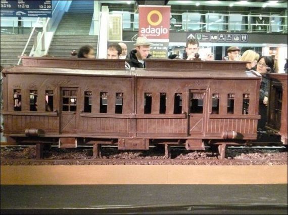 chocolate-train