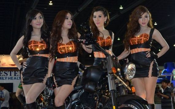 "girls-of-thailand-international-motor-expo/