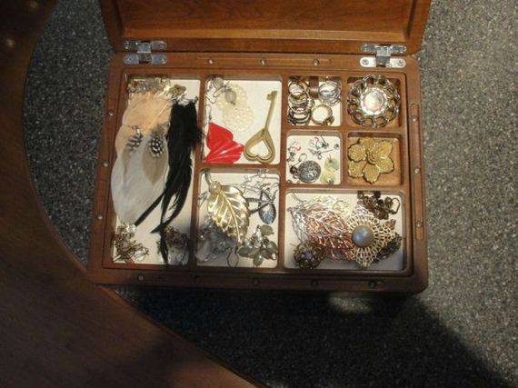 jewelry-box-with-a-secret