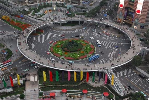 pedestrian-bridge-in-china