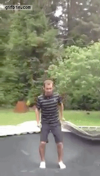 29-people-who-just-made-things-worse.gif