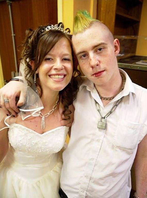 wedding_pictures_of_funny_and_awkward_moments