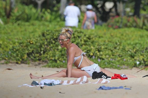 Britney-Spears-bikini