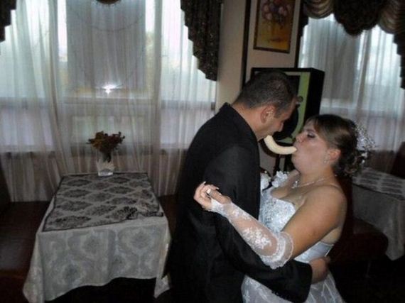 Most Awkward Wedding Moments Captured In Russia Barnorama