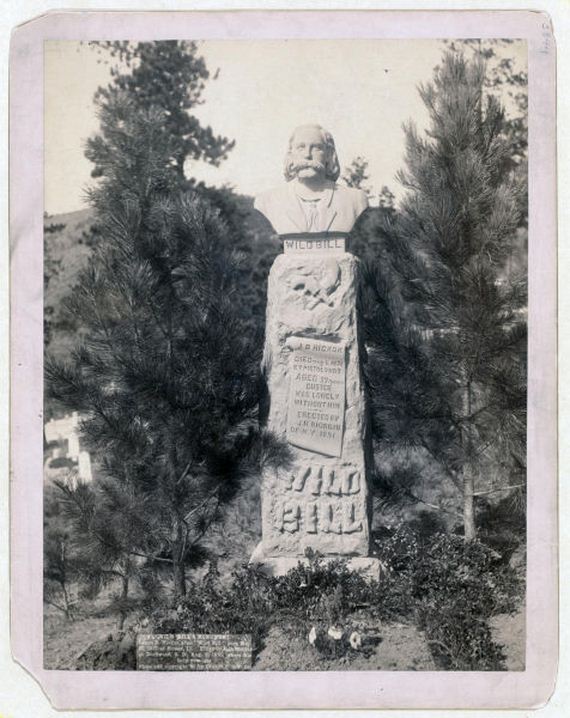b346