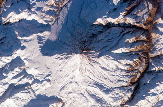 Awesome Volcano Photos From Space - Barnorama