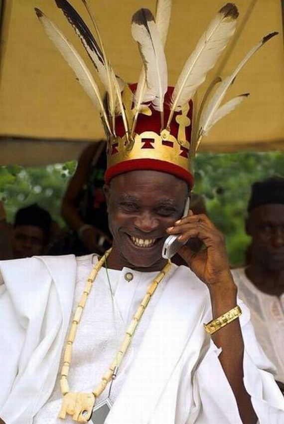 b823