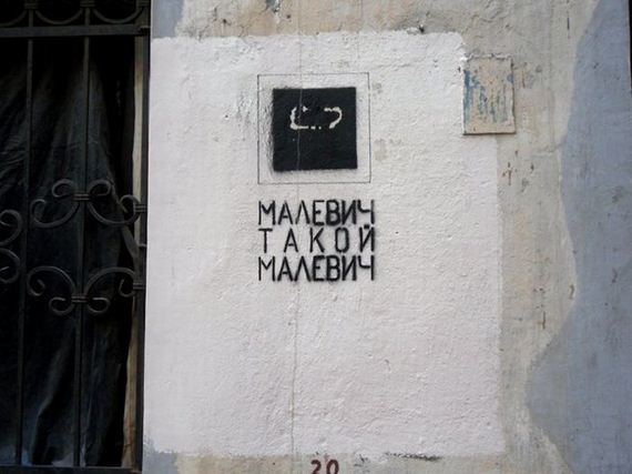 b892