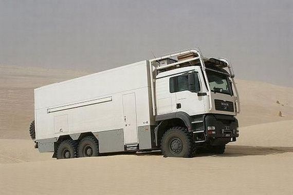 B451