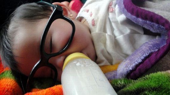 B906