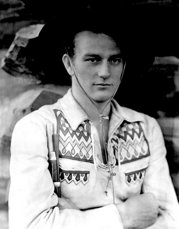 John Wayne Was Super Attractive In 1930 - Barnorama