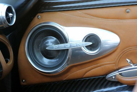 2013-pagani-huayras
