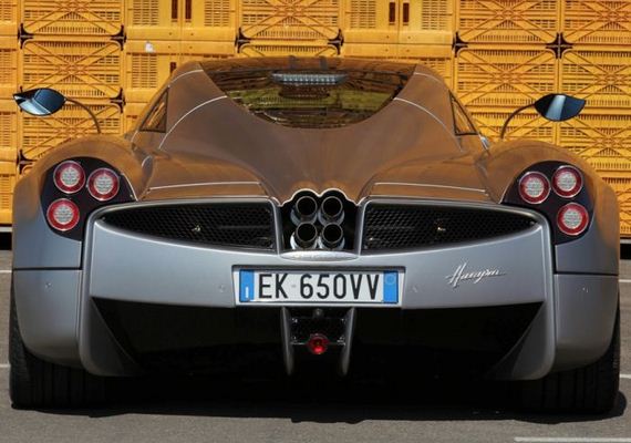 2013-pagani-huayras