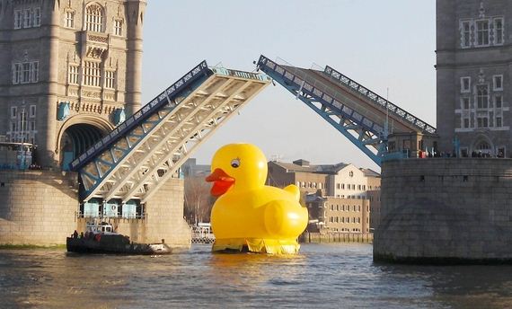 50-foot-rubber-duck-bobs-along-the-river-