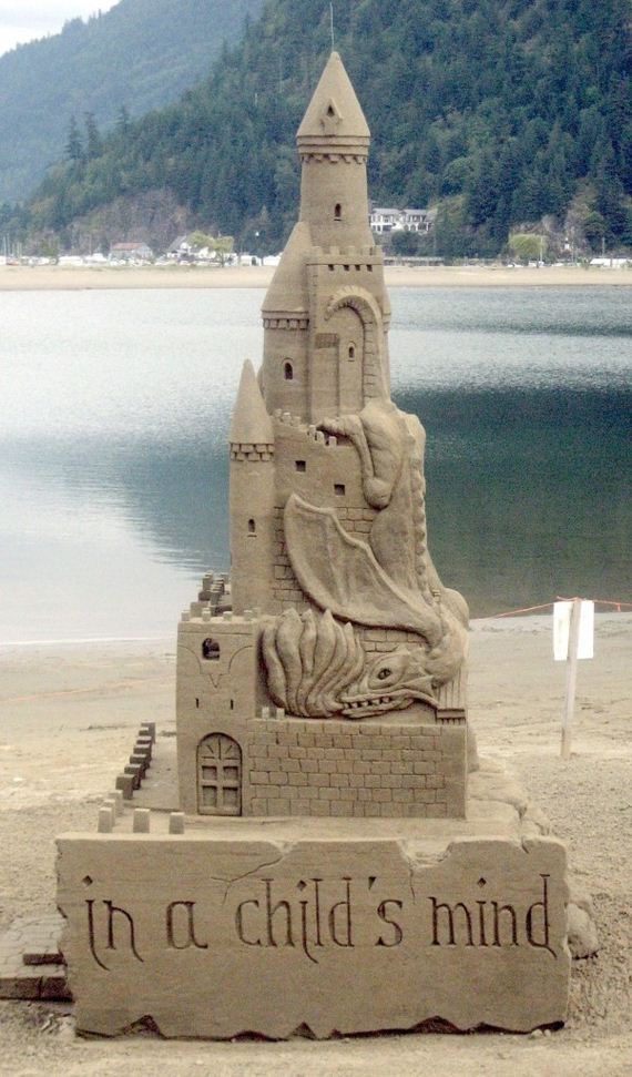 Epic-Works-Of-Art-Made-With-Sand