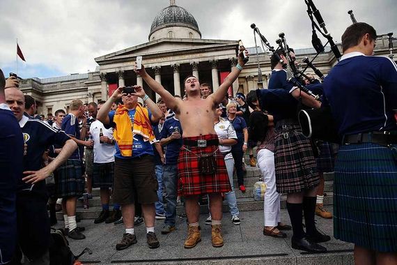 Gloriously-Drunken-Photos-Tartan-Army-London