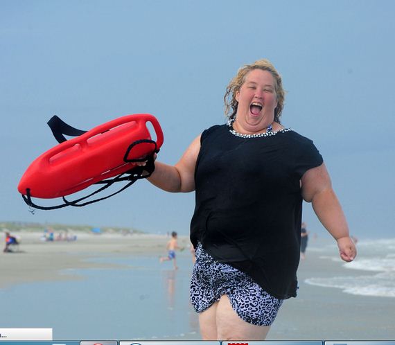 Mama-June-Does-Baywatch-Slow-Motion