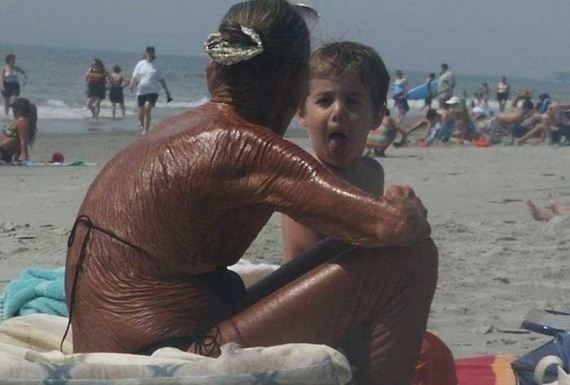Things-You-Dont-Want-See-Beach-Summer