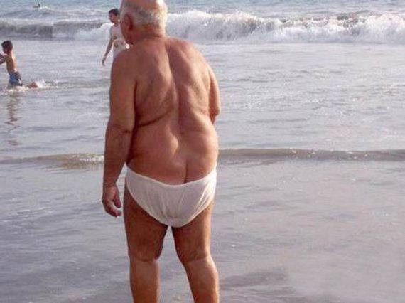Things-You-Dont-Want-See-Beach-Summer