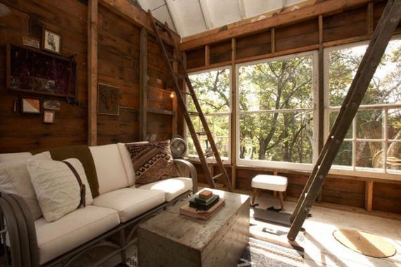a_fun_and_functional_treehouse_for_adults