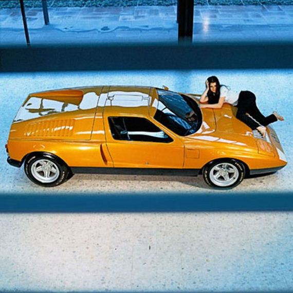 a_huge_collection_of_old_photos_of_70s
