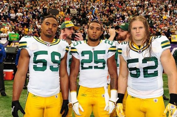 aaron-rodgers-master-photobombe