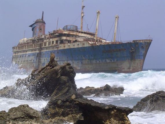 abandoned-ships