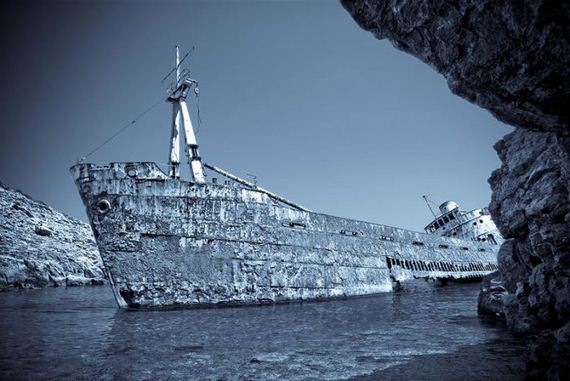 abandoned-ships