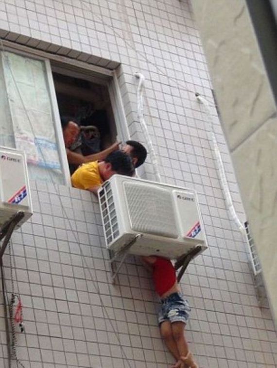 an_air_conditioner_saved_chinese_boys_life