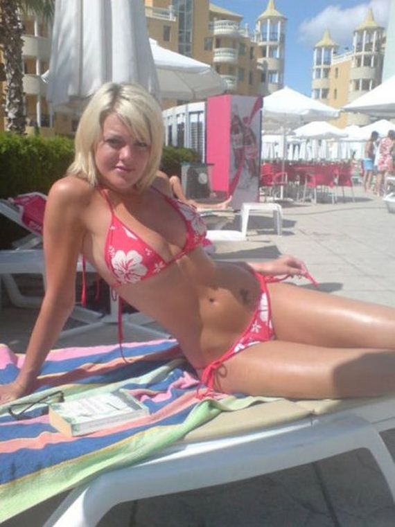 beautiful_summer_loving_bikini_girls_2