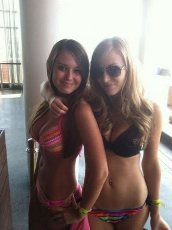 beautiful_summer_loving_bikini_girls_2