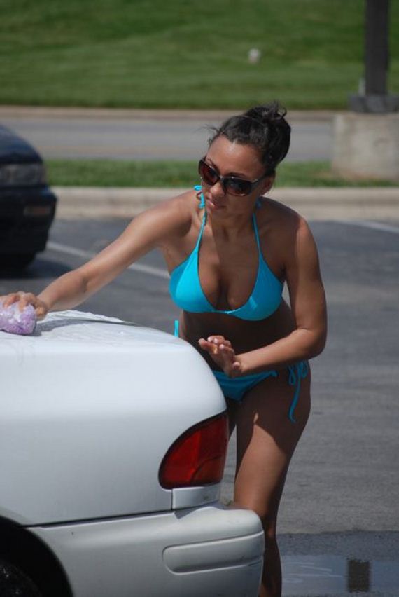 bikini_car_wash