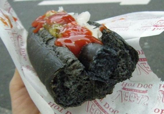 black_hot_dog