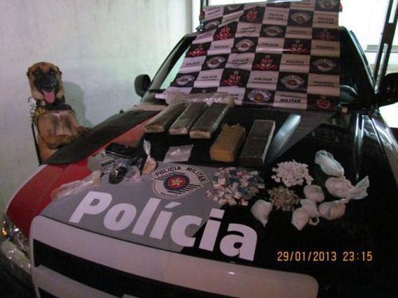 brazil_police_art