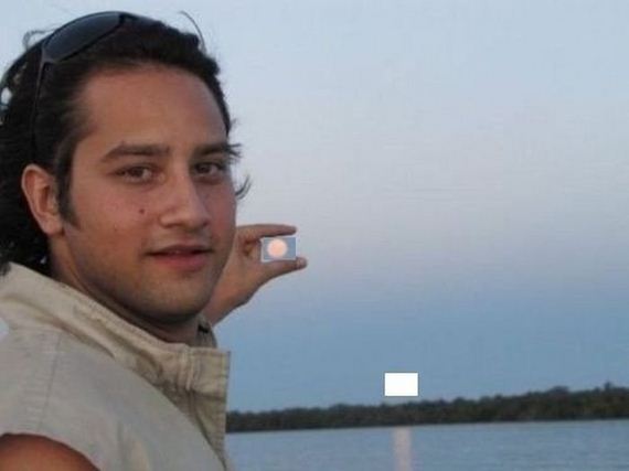 can-someone-photoshop-the-sun-between-my