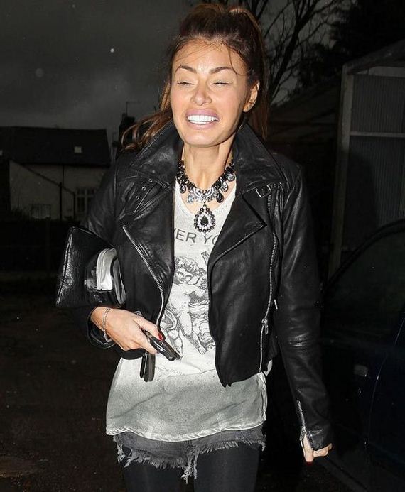 chloe-sims-without-makeup