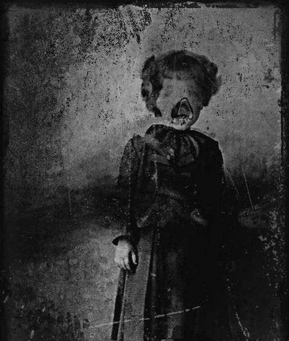 collection_of_creepy_things