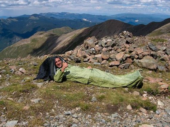 convertible_jacket_tent_sleeping