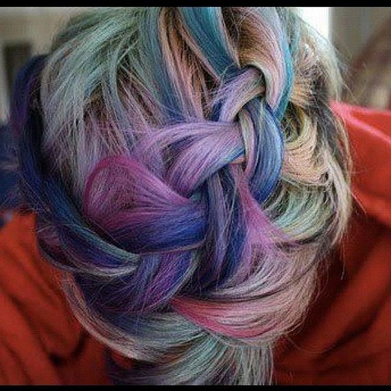 cool-examples-of-hair-chalking