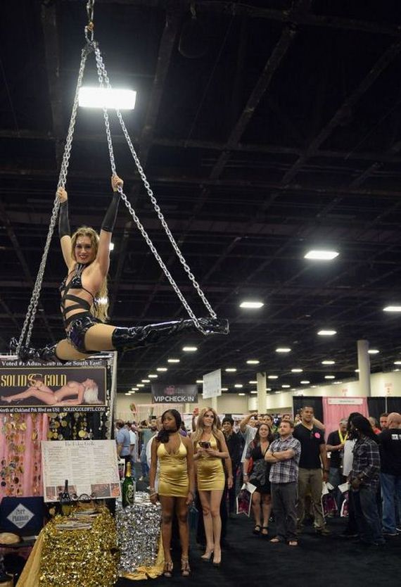 exxxotica_02