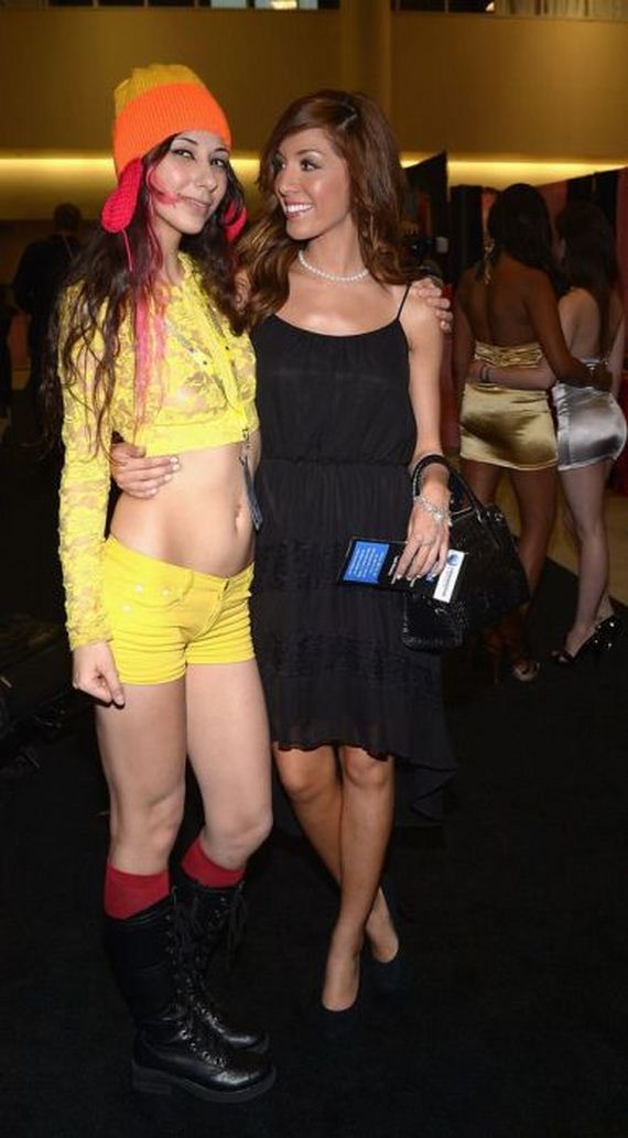 exxxotica_02