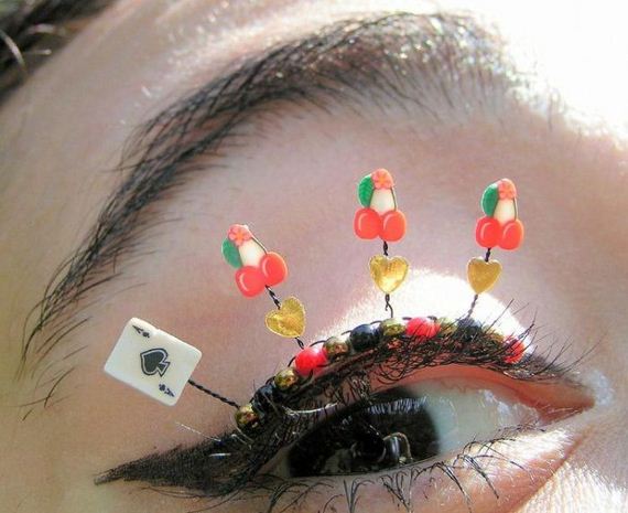 eyelash-decoration