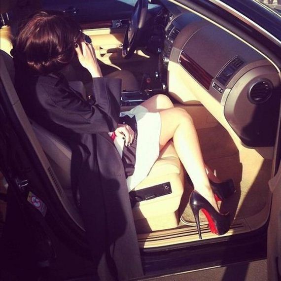 girls-and-cars