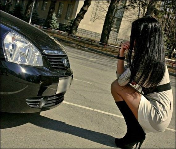 girls-and-cars