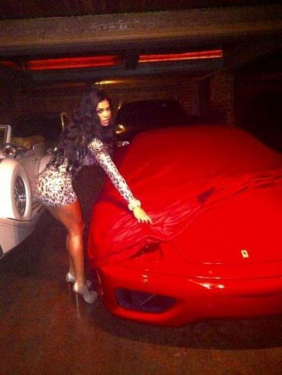 girls-and-cars