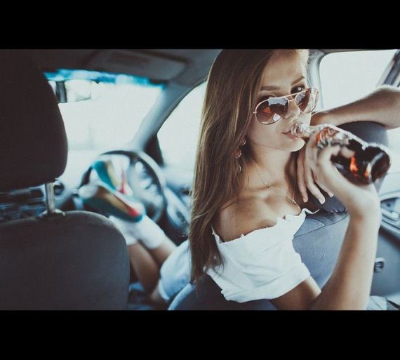 girls_and_cars2