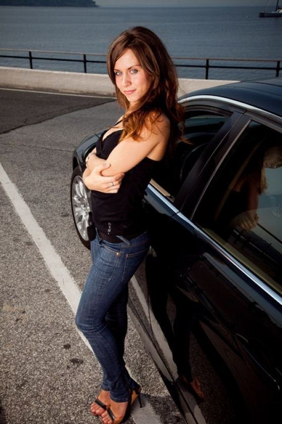 girls_and_cars_5