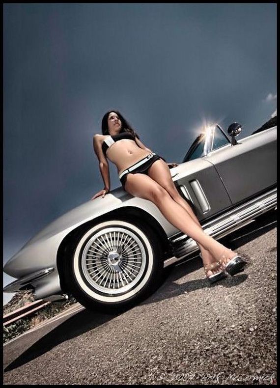 girls_and_cars_5